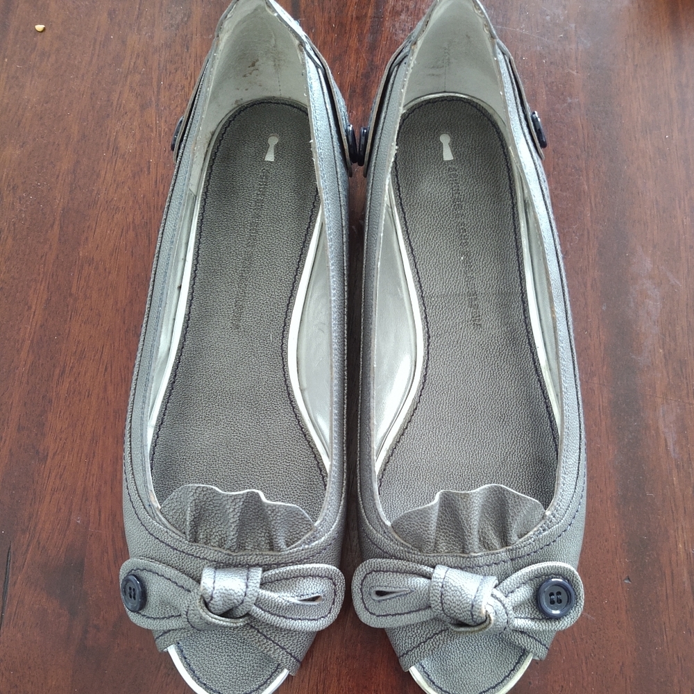 Schuler and sons gay peep_toes flats